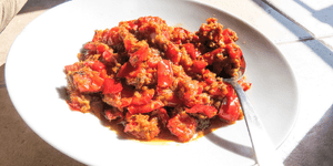 tomato and chilli pepper curry