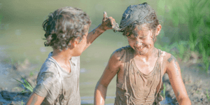 muddy children
